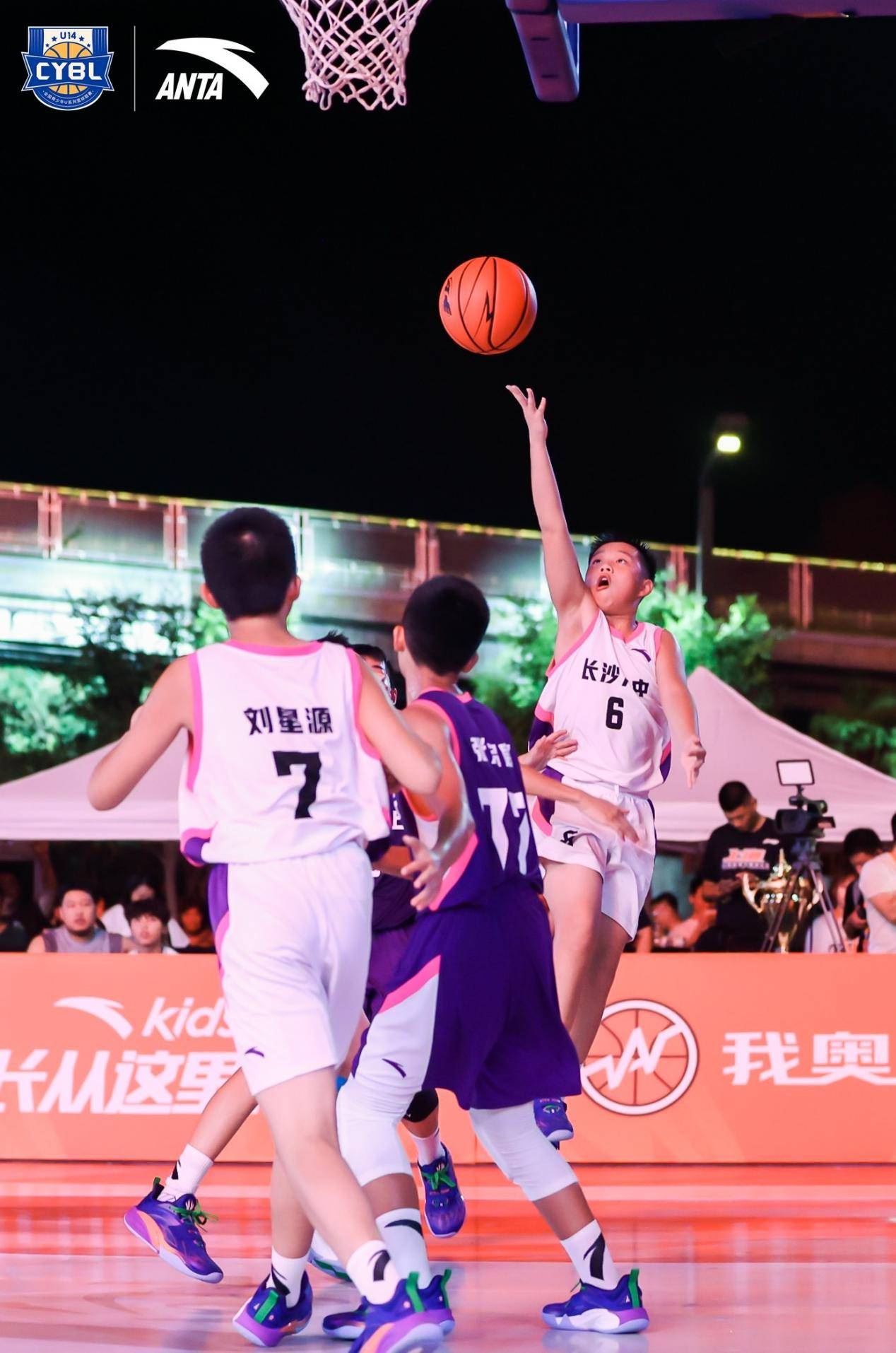 球队交流落幕，球员们为未来赛事做好准备