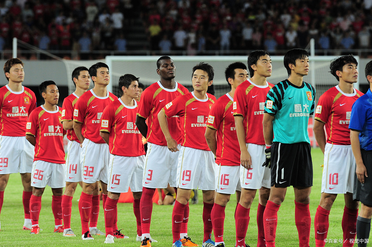 广州恒大客场战平重庆斯威，保持强势