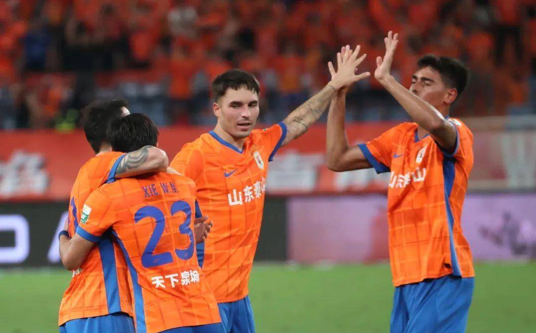 横扫!山东泰山轻松晋级第三轮! 横扫!山东泰山轻松晋级第三轮!