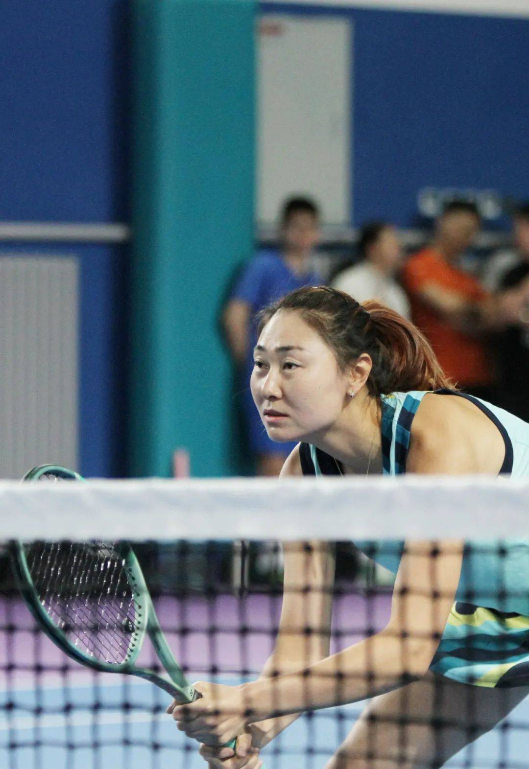 开云体育中国-经典比赛回顾，激情迸发场面动人