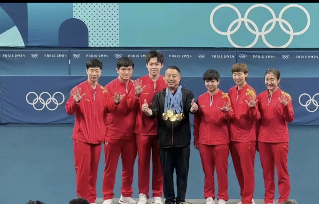 开云官网-顽强拼搏，最终球队拔得头筹夺冠