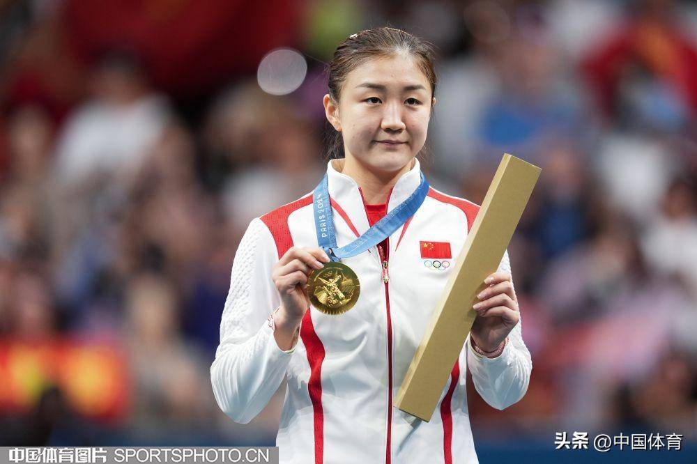 乒乓球女单决赛，中国名将夺冠