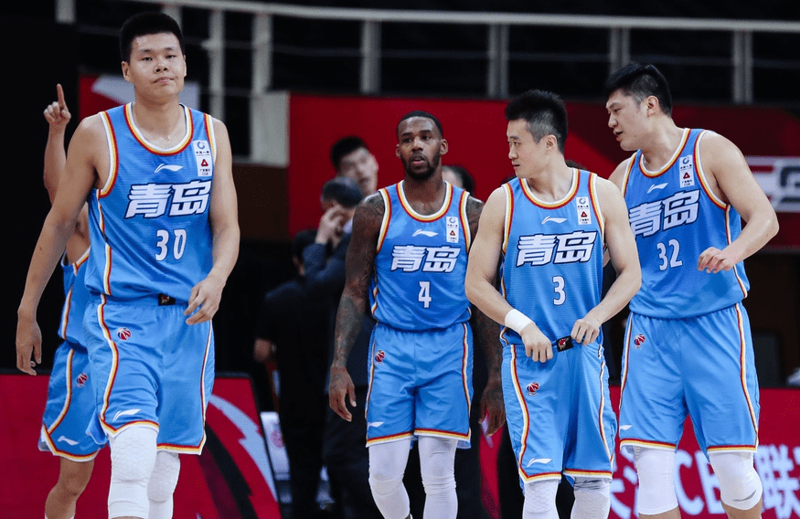 云南队不敌四川队，遭遇惨败