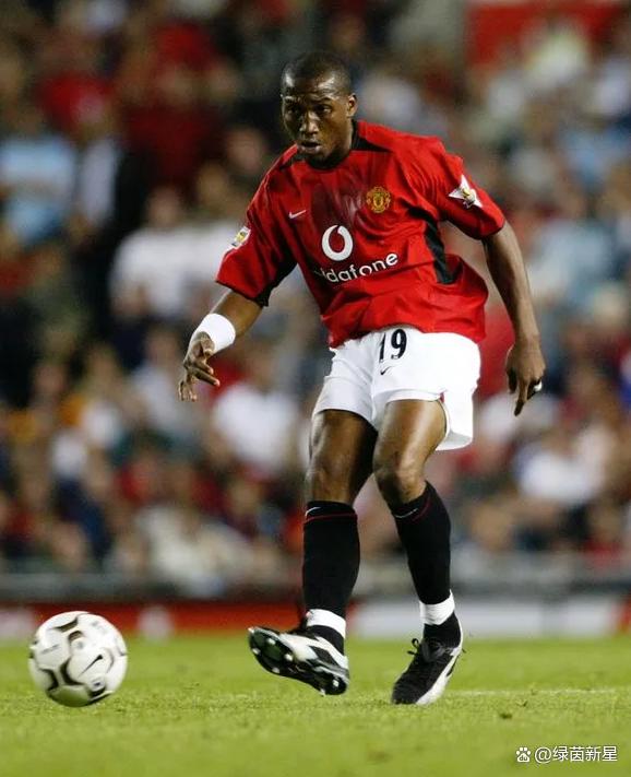 非洲新星转会成功！将与当地球队签下五年合约的简单介绍