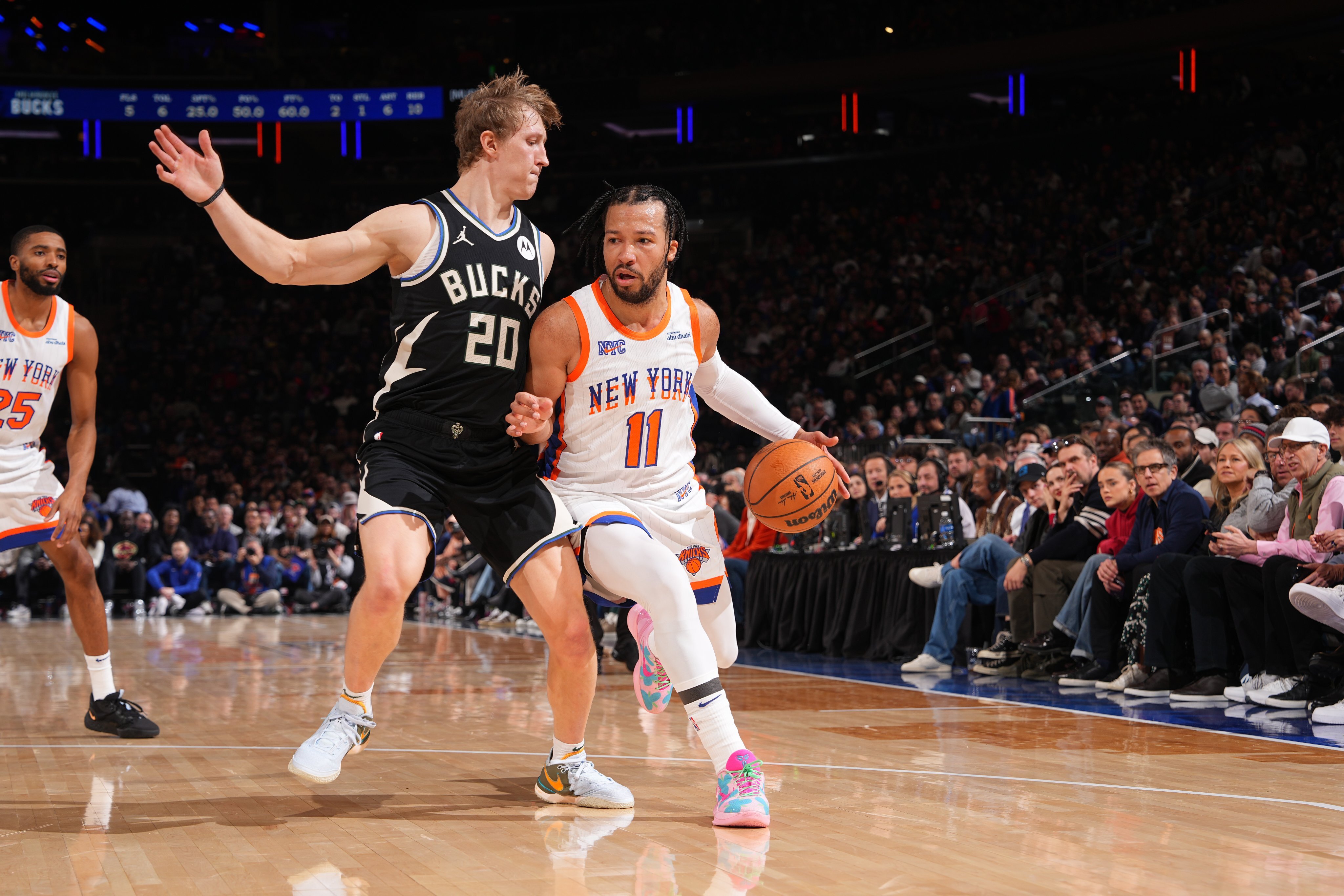 雄鹿队核心受伤！球队士气受挫