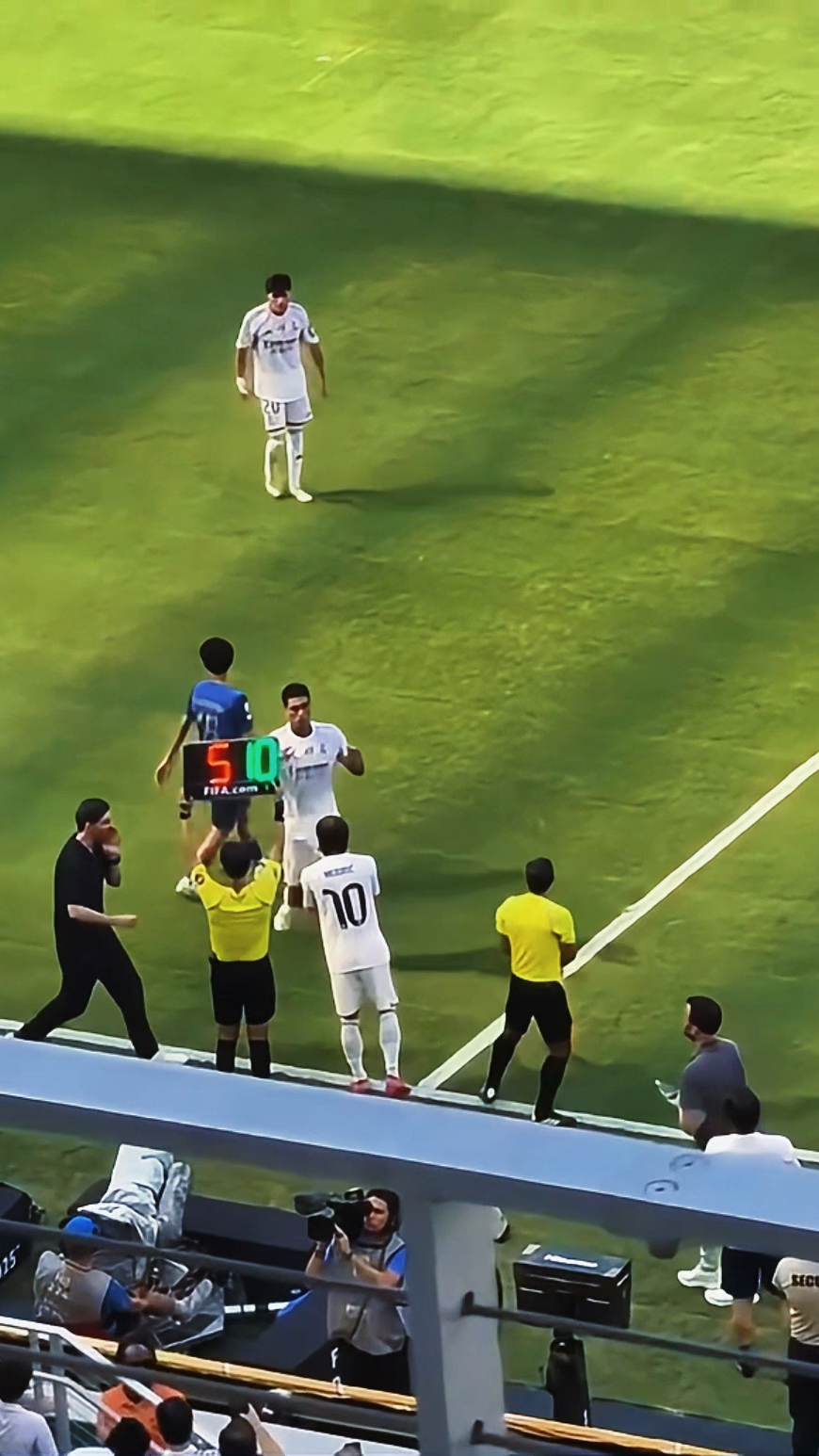 美国完胜比利时，莫德里奇统治全场的简单介绍