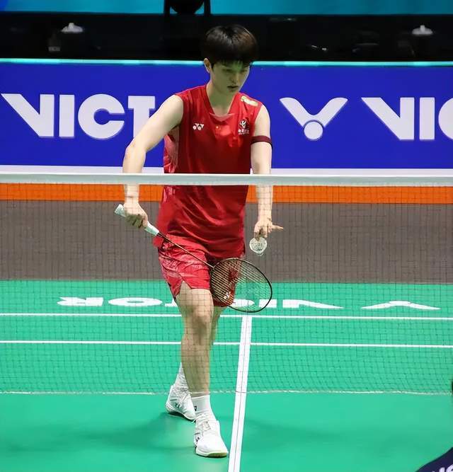 包含中国羽毛球队力克印尼羽毛球队，桃田贤斗完成帽子戏法的词条