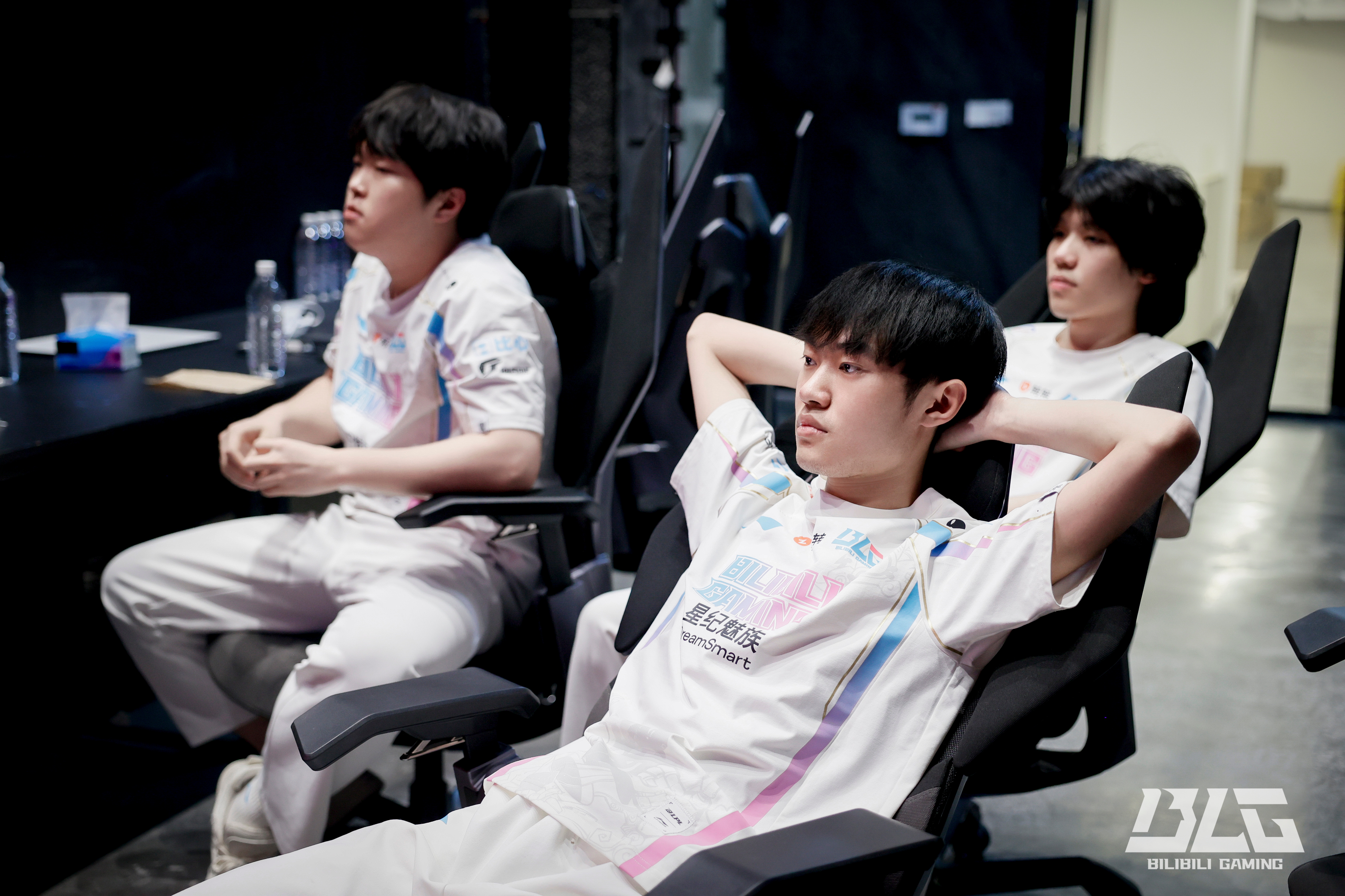 焦点大战：LPL上演巅峰碰撞的简单介绍