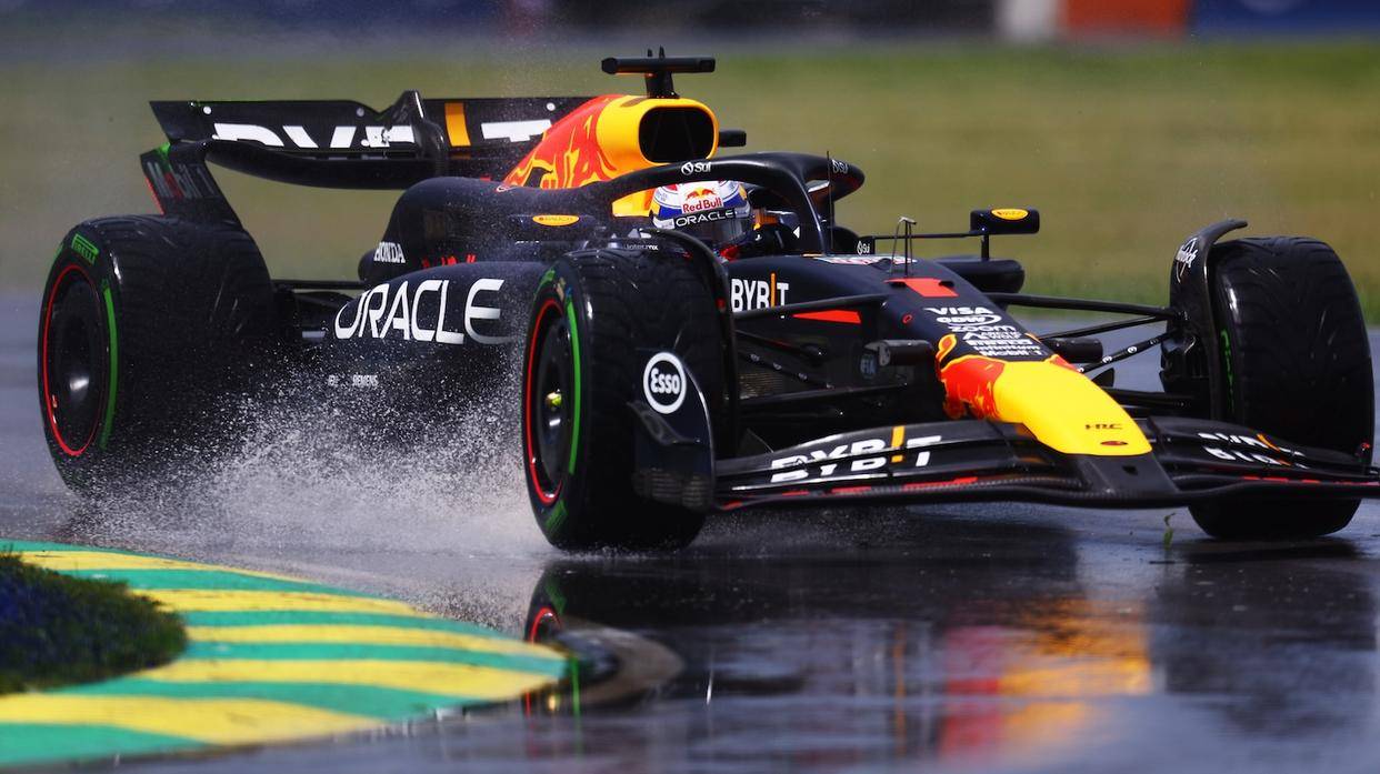 红牛车队横扫梅赛德斯，皮亚斯特里点燃赛场的简单介绍