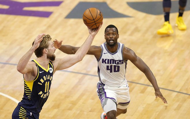 开云下载-广东队险胜步行者，福克斯统治全场的简单介绍