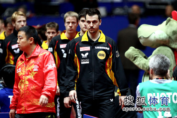 德国队碾压中国队,张继科高光表现 德国队碾压中国队,张继科高光表现