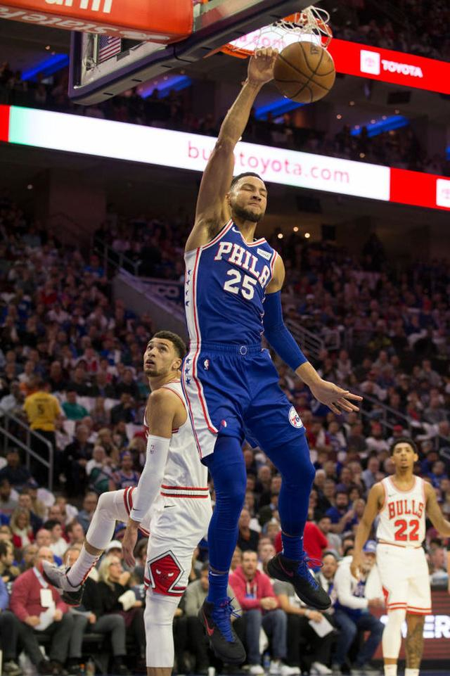 开云体育中国-福建队碾压76人，拉文高光表现