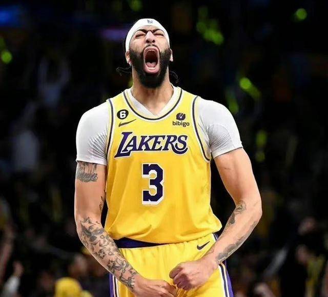 湖人力克骑士，浓眉哥高光表现